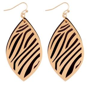 Brand New Black & Gold Zebra Filigree Wood Marquise Fashion Earrings 💎